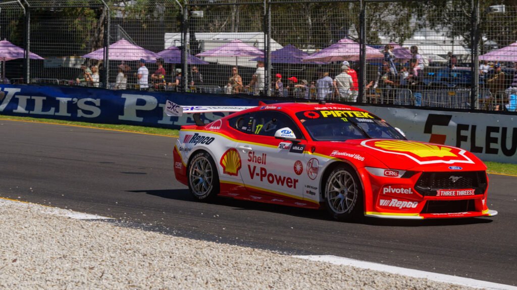 Adelaide 500 - W.Davison