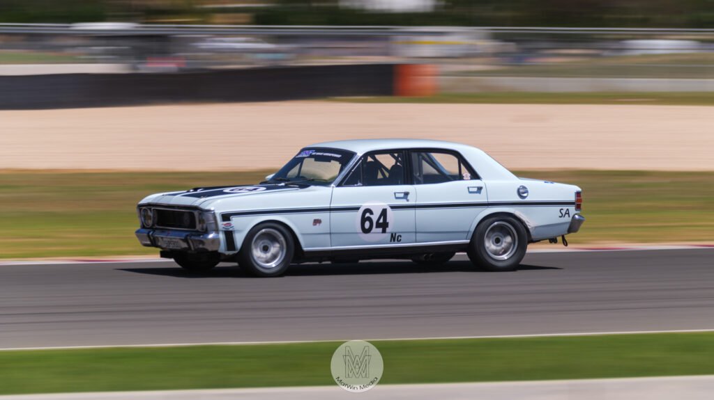 Historic touring cars 64