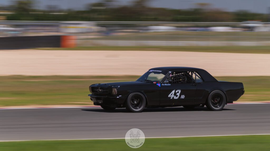 Historic touring cars 43